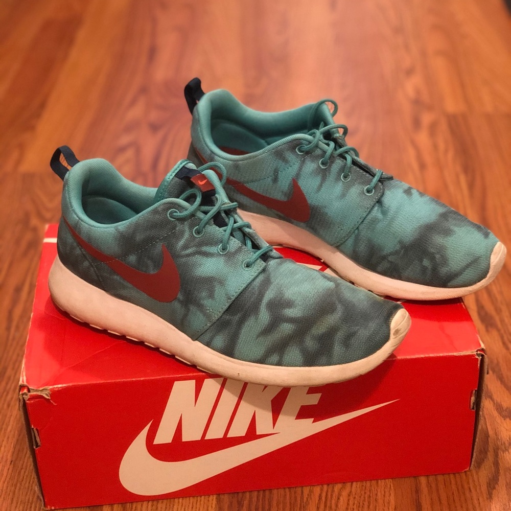Nike Rosherun Shoes